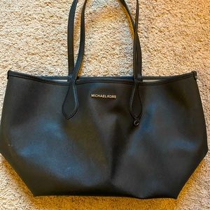 Michael Kors Tote
